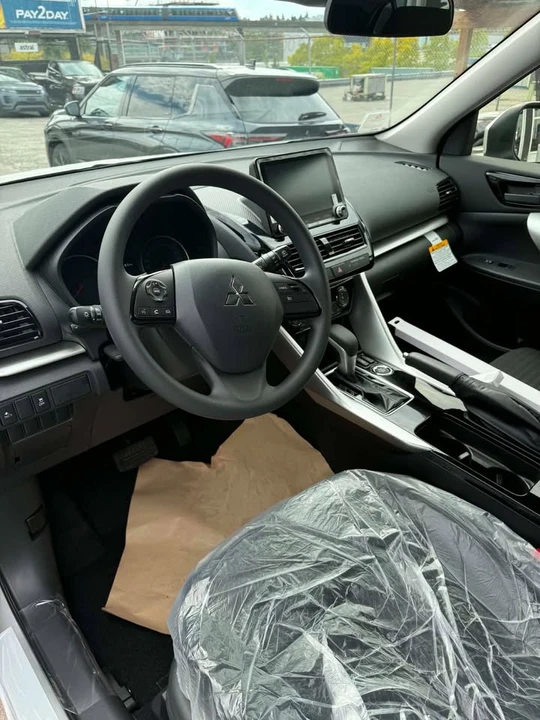 2026 Mitsubishi Eclipse Cross - Image 7 of 13