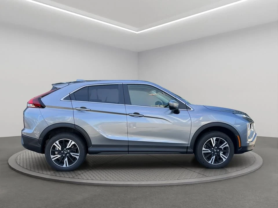 2026 Mitsubishi Eclipse Cross - Image 3 of 18