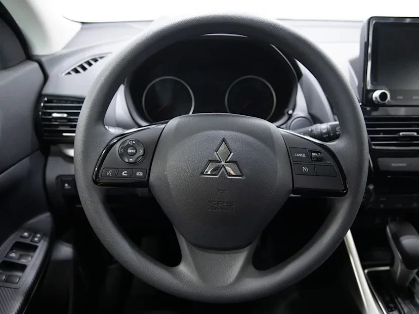 2026 Mitsubishi Eclipse Cross - Image 17 of 19