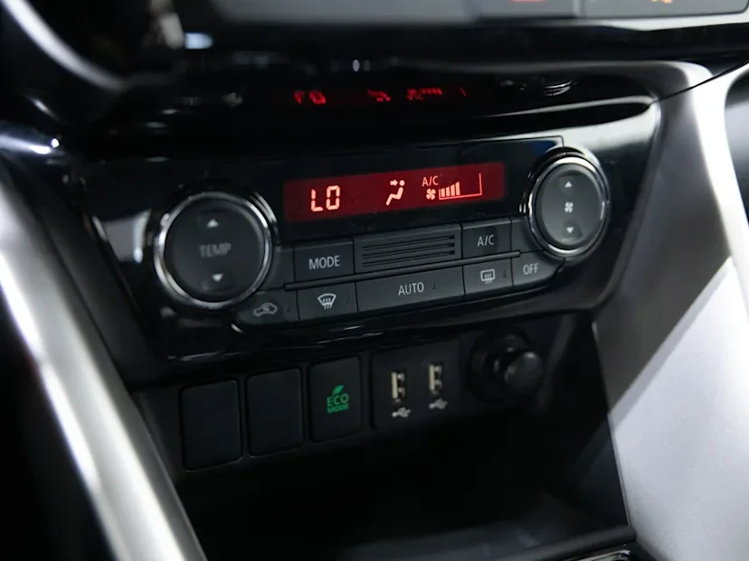 2026 Mitsubishi Eclipse Cross - Image 16 of 19