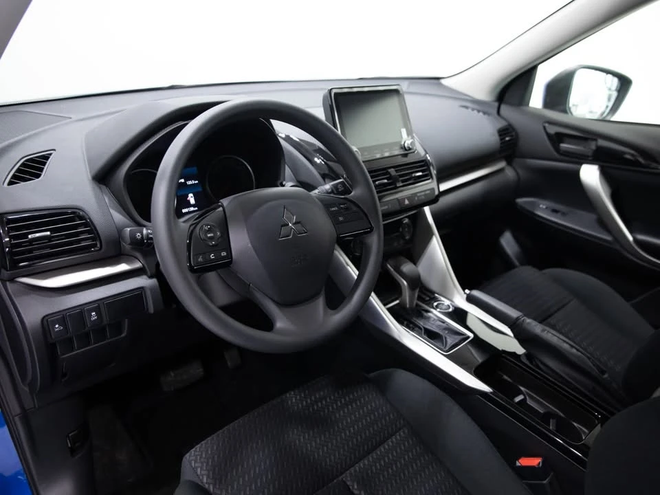 2026 Mitsubishi Eclipse Cross - Image 9 of 19
