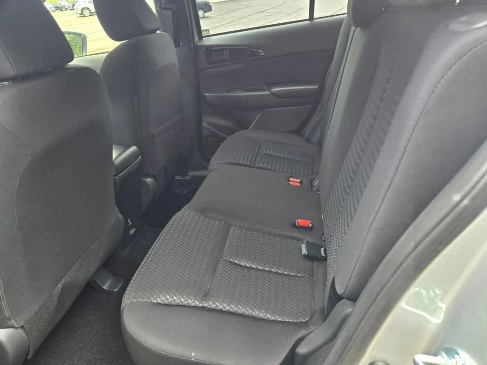 2026 Mitsubishi Eclipse Cross - Image 13 of 20
