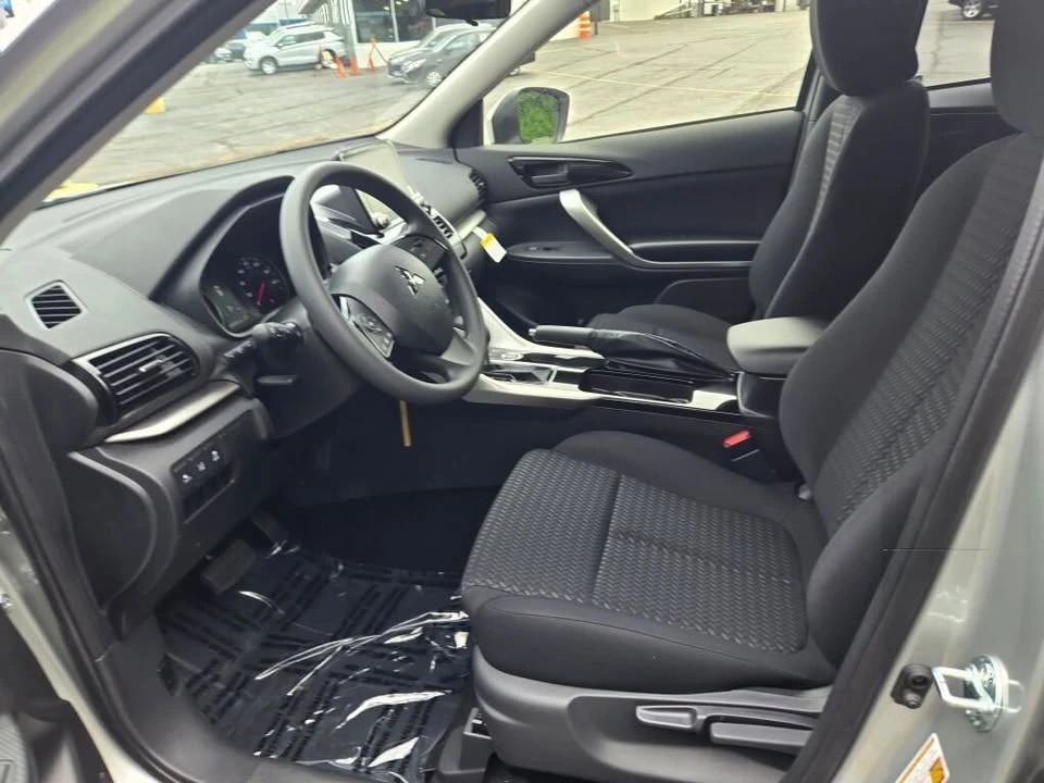 2026 Mitsubishi Eclipse Cross - Image 15 of 20