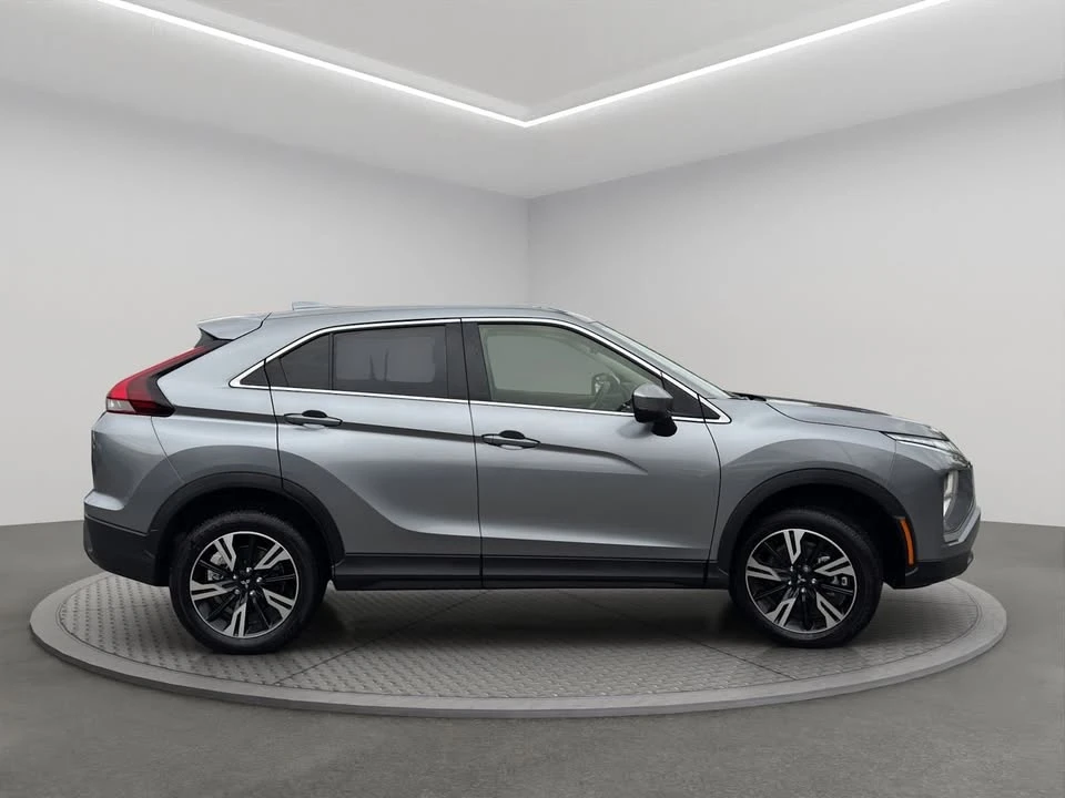 2026 Mitsubishi Eclipse Cross - Image 3 of 19