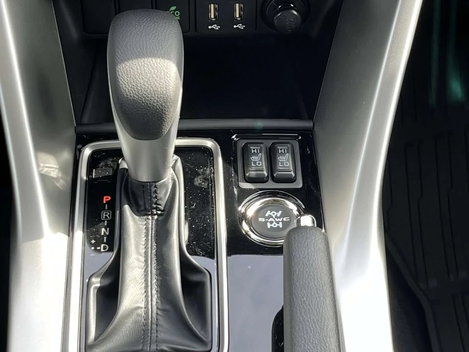 2026 Mitsubishi Eclipse Cross - Image 9 of 12