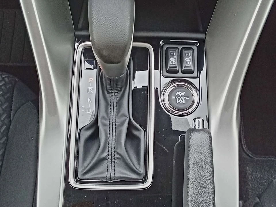 2026 Mitsubishi Eclipse Cross - Image 8 of 12
