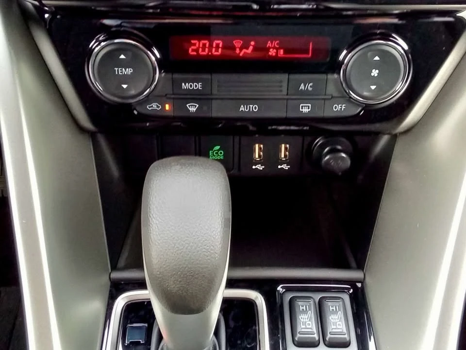 2026 Mitsubishi Eclipse Cross - Image 7 of 12