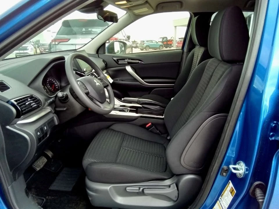 2026 Mitsubishi Eclipse Cross - Image 2 of 12