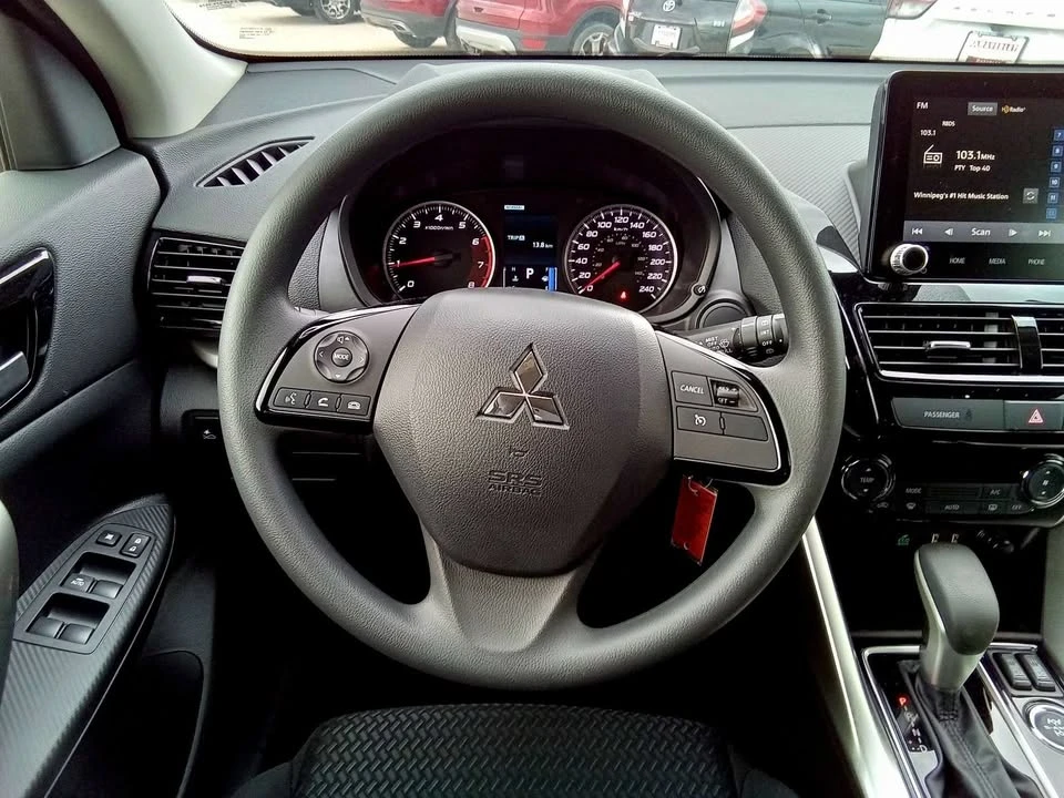2026 Mitsubishi Eclipse Cross - Image 3 of 12
