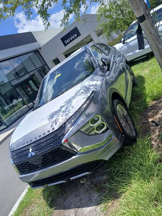 2026 Mitsubishi Eclipse Cross - Image 2 of 3
