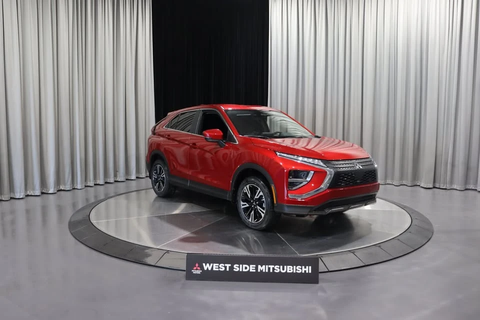 2026 Mitsubishi Eclipse Cross - Image 11 of 12