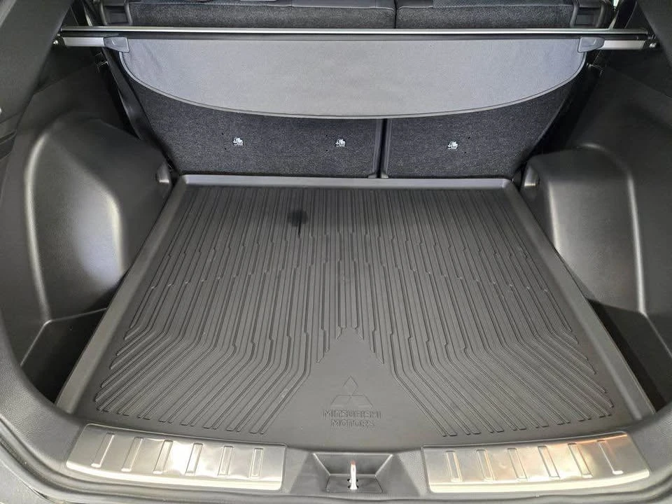 2026 Mitsubishi Eclipse Cross - Image 13 of 13