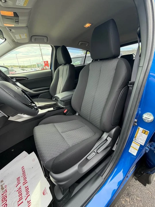 2026 Mitsubishi Eclipse Cross - Image 6 of 13