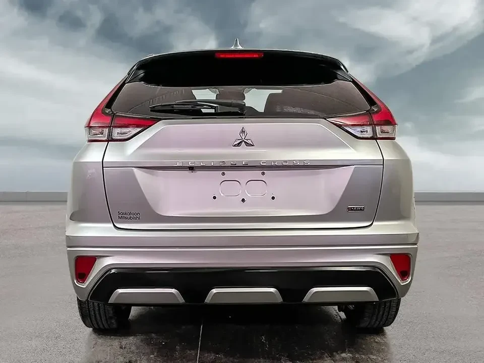 2026 Mitsubishi Eclipse Cross - Image 4 of 5