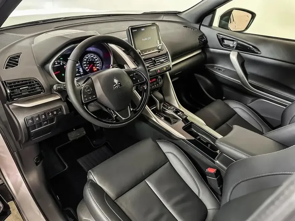 2026 Mitsubishi Eclipse Cross - Image 5 of 5