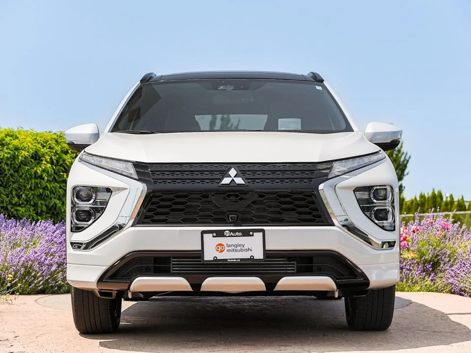 2026 Mitsubishi Eclipse Cross - Image 2 of 20