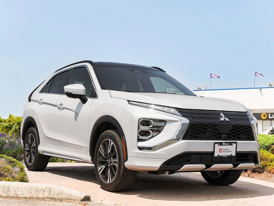 2026 Mitsubishi Eclipse Cross - Image 3 of 20