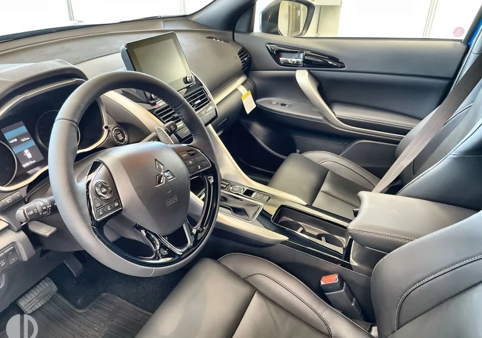 2026 Mitsubishi Eclipse Cross - Image 8 of 14