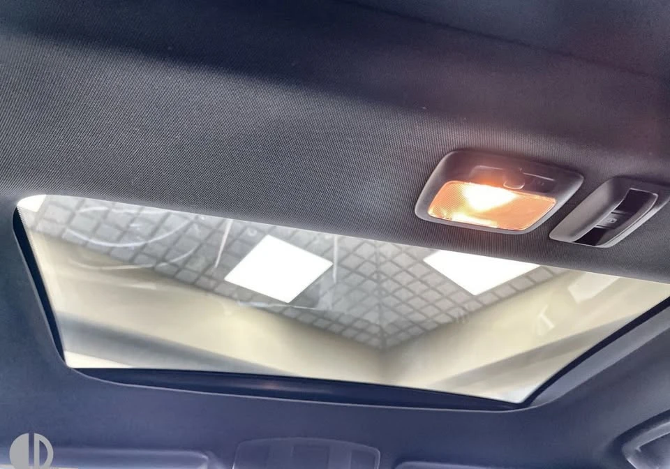 2026 Mitsubishi Eclipse Cross - Image 12 of 14