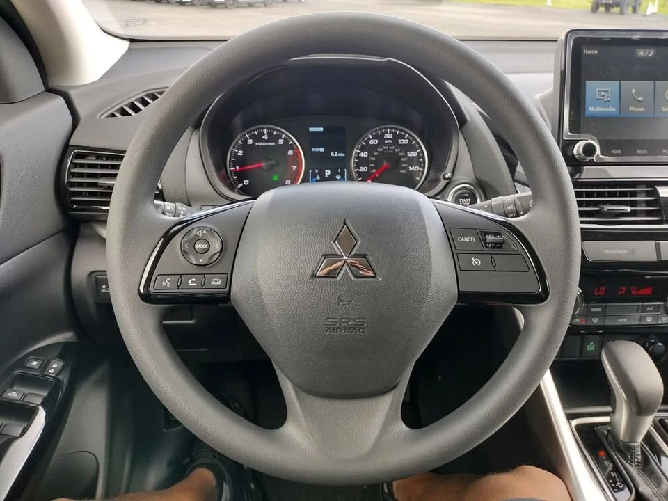 2026 Mitsubishi Eclipse Cross - Image 5 of 20