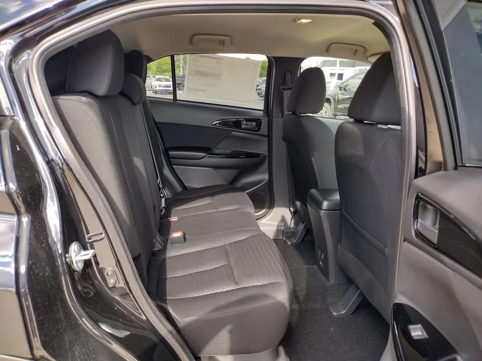 2026 Mitsubishi Eclipse Cross - Image 9 of 20