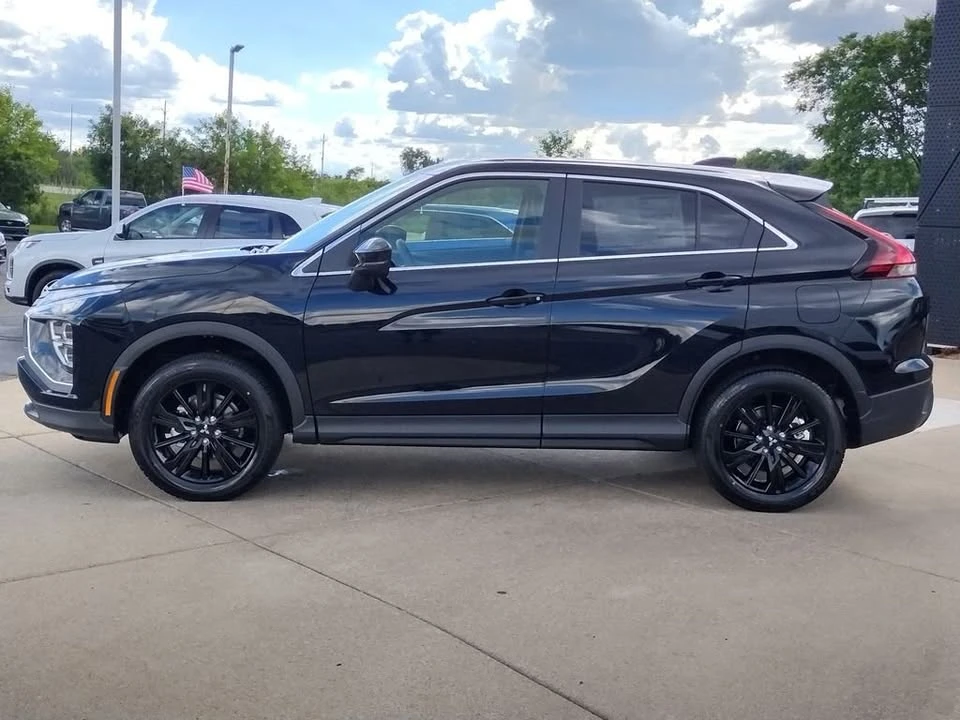 2026 Mitsubishi Eclipse Cross - Image 18 of 20