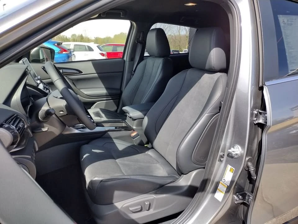 2026 Mitsubishi Eclipse Cross - Image 6 of 20