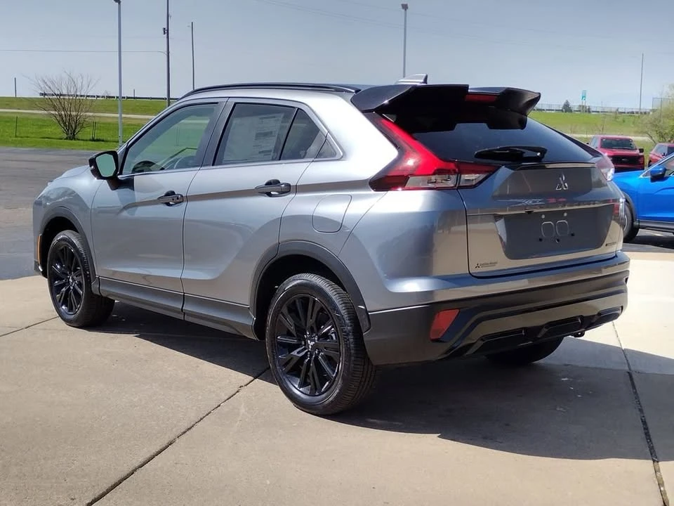 2026 Mitsubishi Eclipse Cross - Image 17 of 20