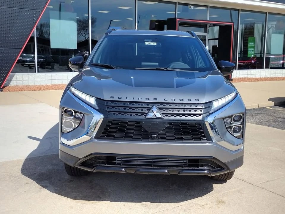 2026 Mitsubishi Eclipse Cross - Image 11 of 20