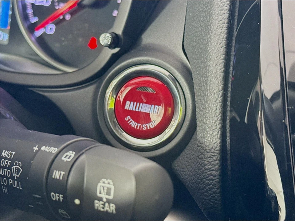 2026 Mitsubishi Eclipse Cross - Image 11 of 21