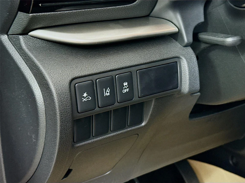 2026 Mitsubishi Eclipse Cross - Image 6 of 21
