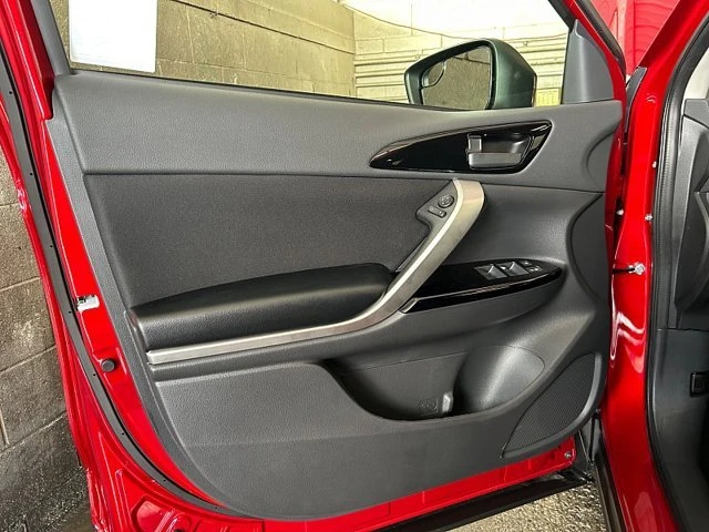 2026 Mitsubishi Eclipse Cross - Image 17 of 20