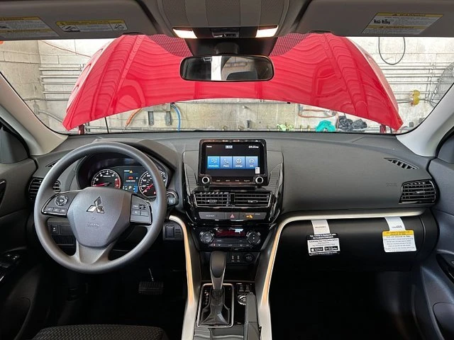 2026 Mitsubishi Eclipse Cross - Image 19 of 20