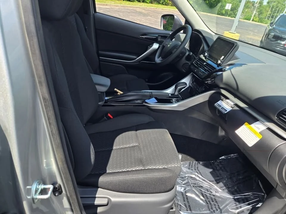 2026 Mitsubishi Eclipse Cross - Image 4 of 20