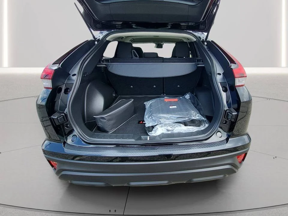 2026 Mitsubishi Eclipse Cross - Image 17 of 20