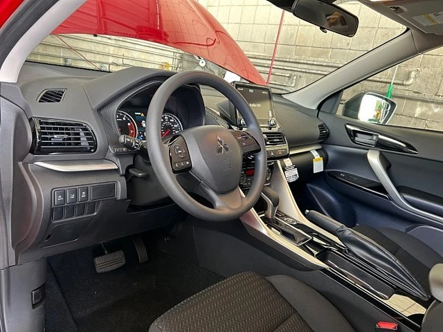 2026 Mitsubishi Eclipse Cross - Image 18 of 20
