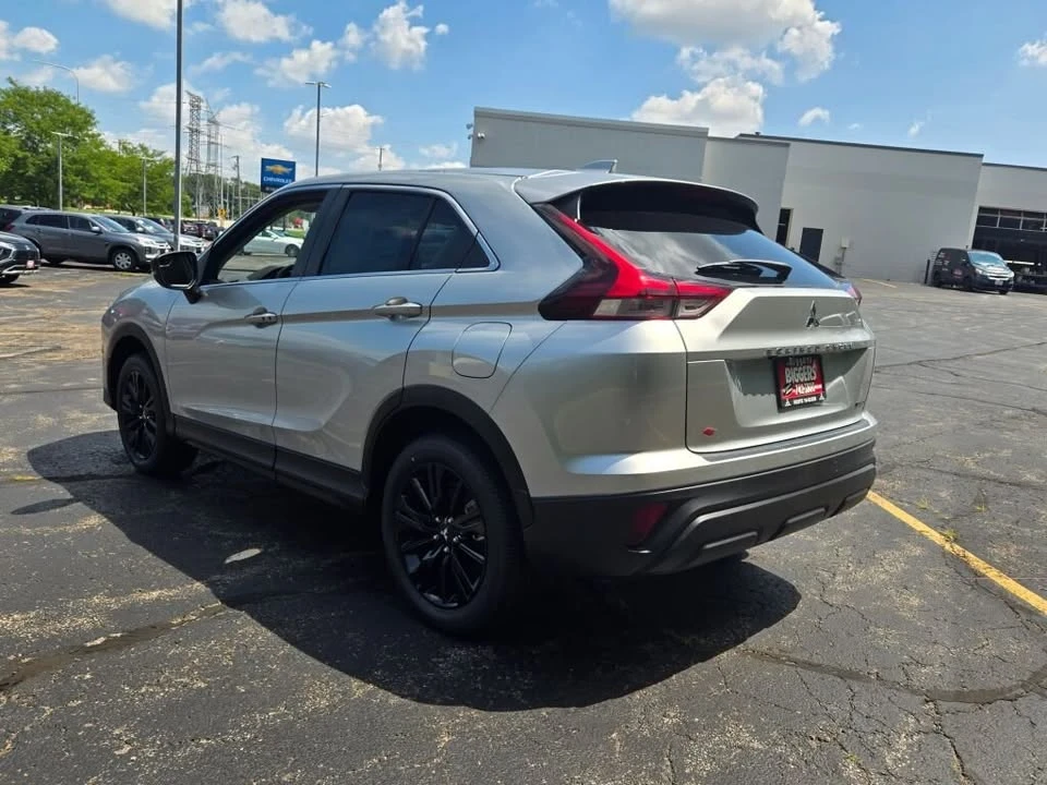 2026 Mitsubishi Eclipse Cross - Image 12 of 20