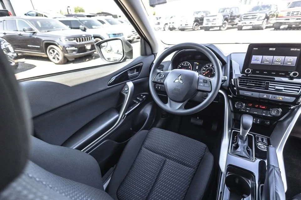 2026 Mitsubishi Eclipse Cross - Image 19 of 20