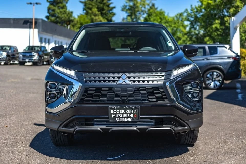 2026 Mitsubishi Eclipse Cross - Image 5 of 20