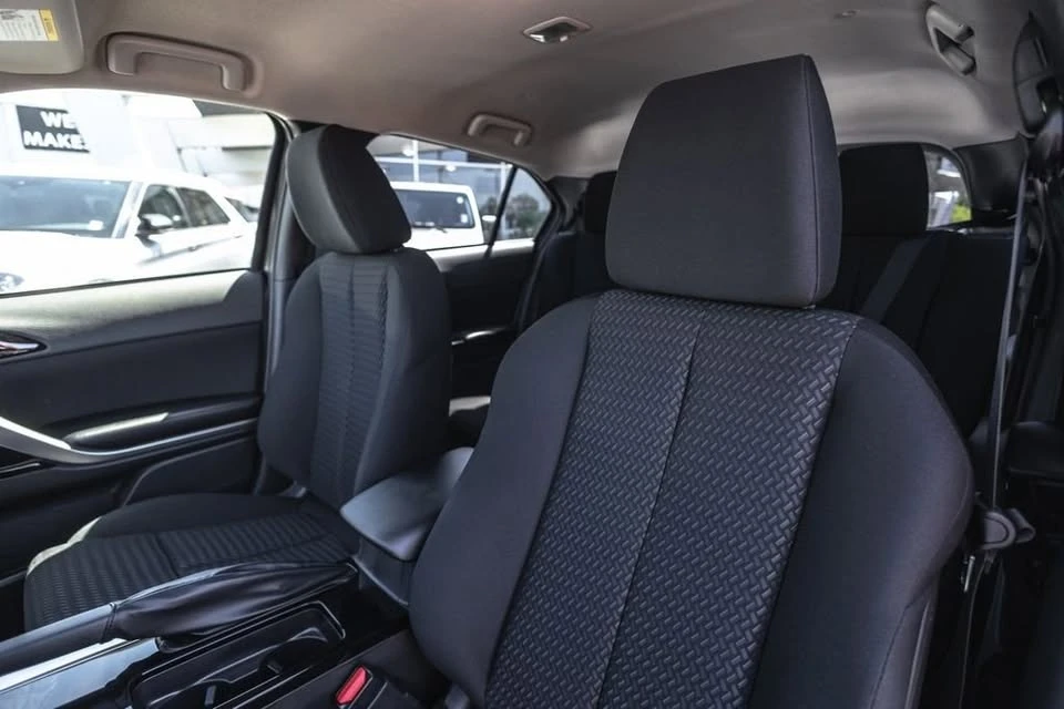 2026 Mitsubishi Eclipse Cross - Image 18 of 20
