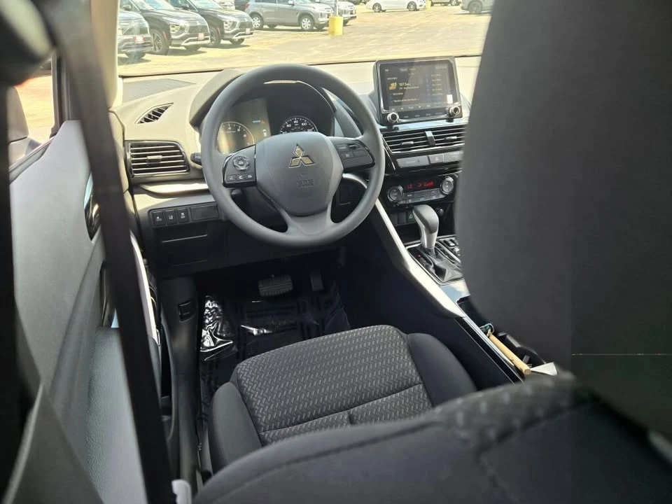 2026 Mitsubishi Eclipse Cross - Image 14 of 20