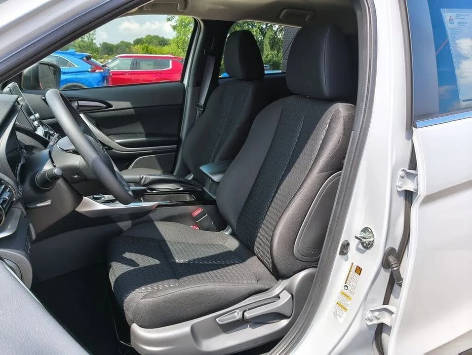 2026 Mitsubishi Eclipse Cross - Image 6 of 20