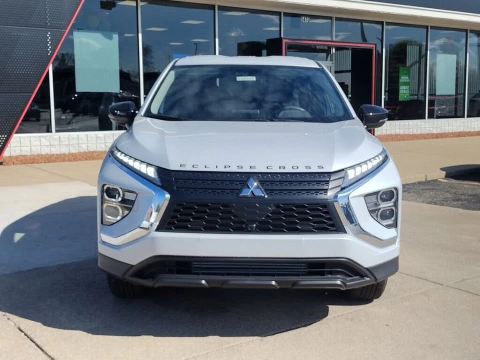 2026 Mitsubishi Eclipse Cross - Image 9 of 20