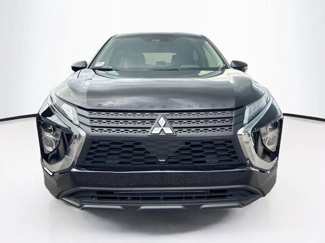 2026 Mitsubishi Eclipse Cross - Image 8 of 14