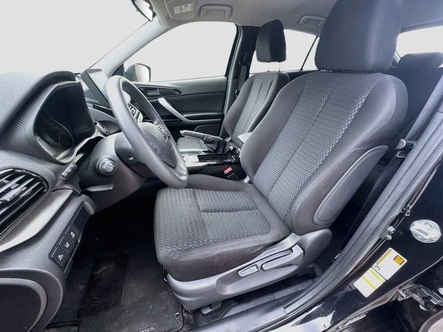 2026 Mitsubishi Eclipse Cross - Image 10 of 14