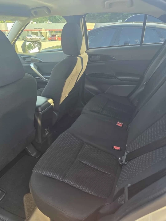 2026 Mitsubishi Eclipse Cross - Image 8 of 12
