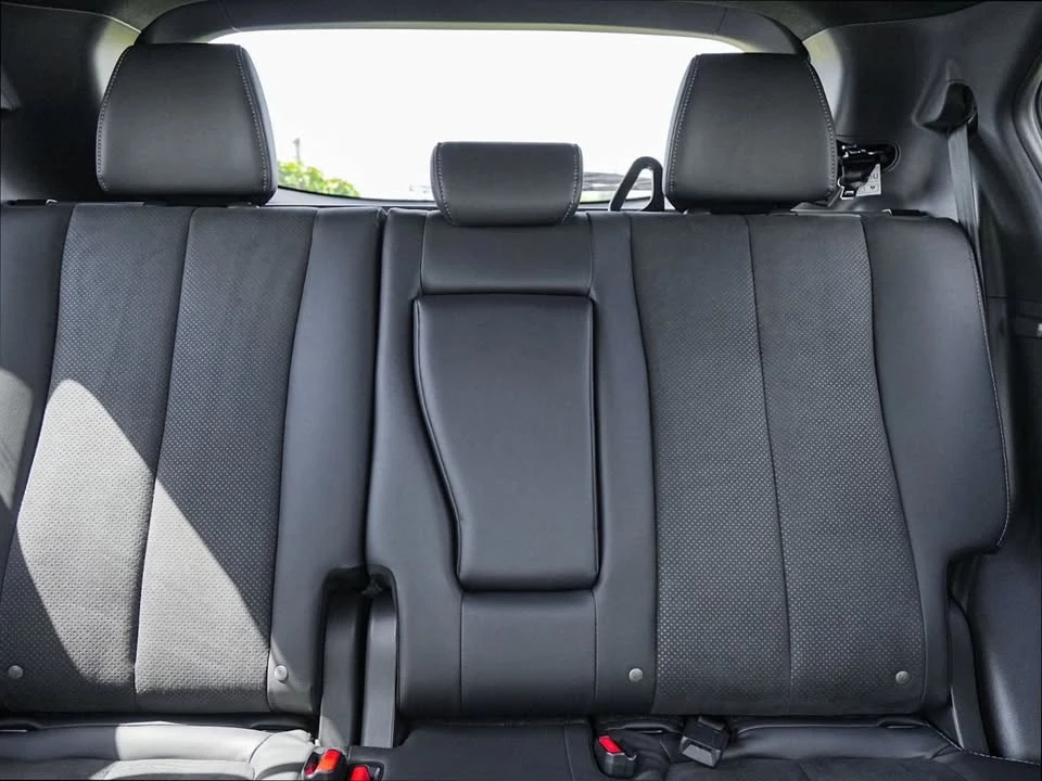 2026 Mitsubishi Eclipse Cross - Image 17 of 20