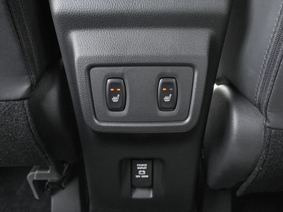 2026 Mitsubishi Eclipse Cross - Image 16 of 20