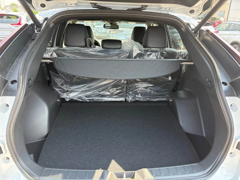 2026 Mitsubishi Eclipse Cross - Image 10 of 10