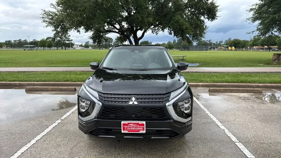 2026 Mitsubishi Eclipse Cross - Image 2 of 20